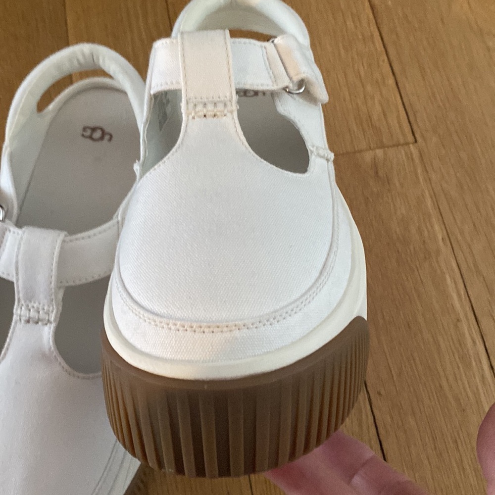 UGG Womens EZ-Duzzit T-Strap platform sandals - Picture 8 of 10